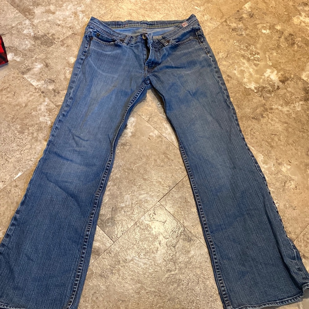 Express W10 Flare Leg X2 jeans size 4 short
